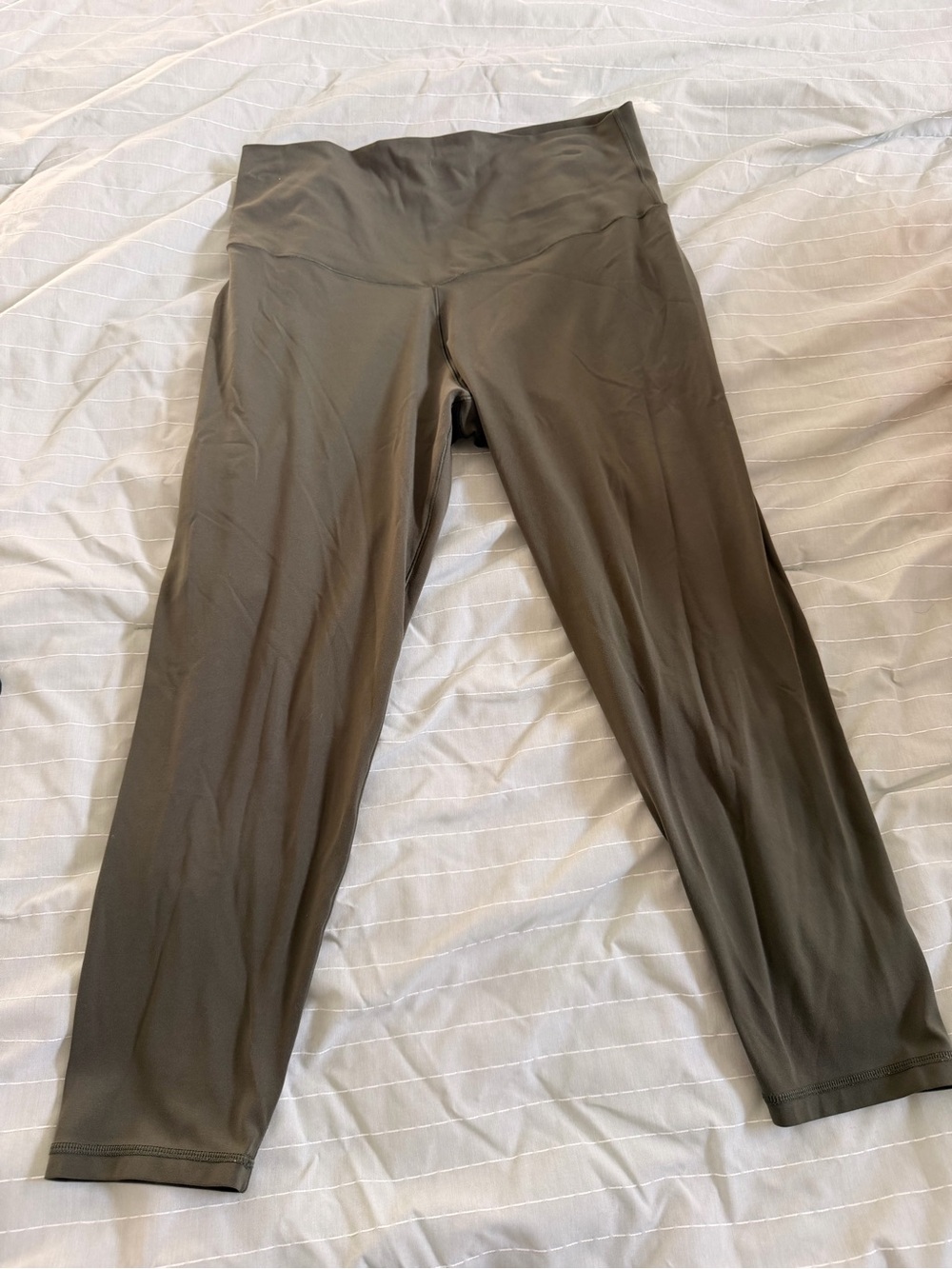 aerie Offline Olive Leggings XL - Olive Green yoga Pilates running